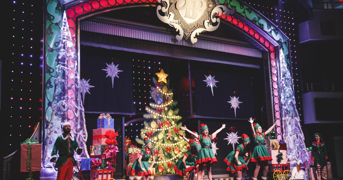 Showboat Branson Belle Christmas Cruises Explore Branson